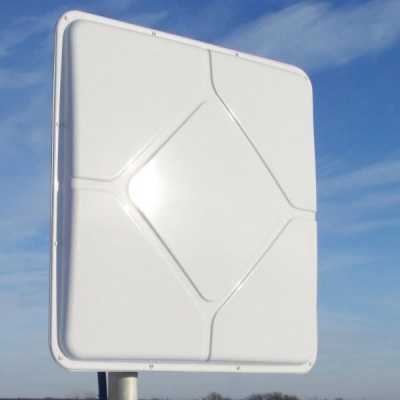 AX-2420P MIMO 2x2 панельная Антенна, Wi-Fi, 2.4ГГц, 20 дБ AX-2420P MIMO 2x2 панельная Антенна, Wi-Fi, 2.4ГГц, 20 дБ