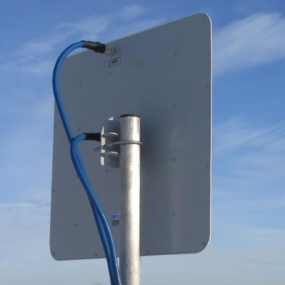 AX-2420P MIMO 2x2 панельная Антенна, Wi-Fi, 2.4ГГц, 20 дБ AX-2420P MIMO 2x2 панельная Антенна, Wi-Fi, 2.4ГГц, 20 дБ